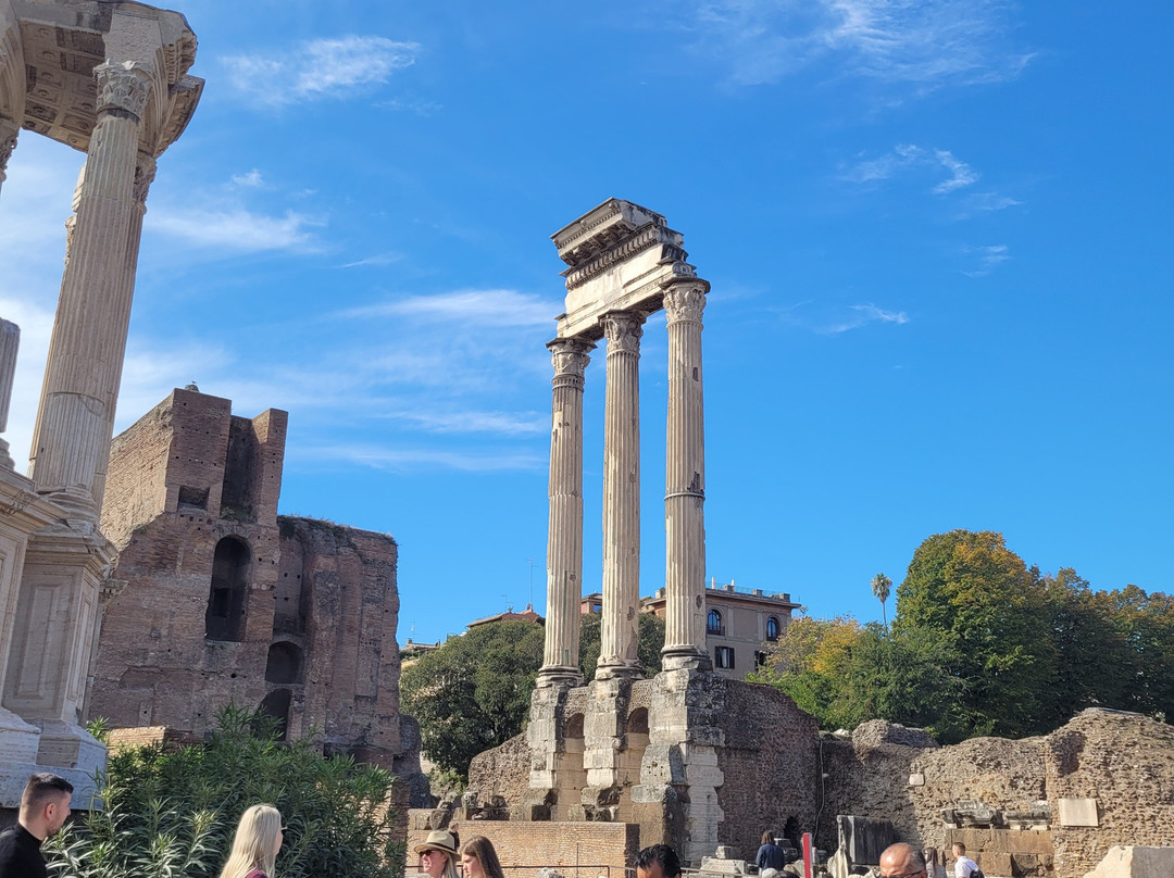 卡斯托与保禄赛神庙-罗马必去景点