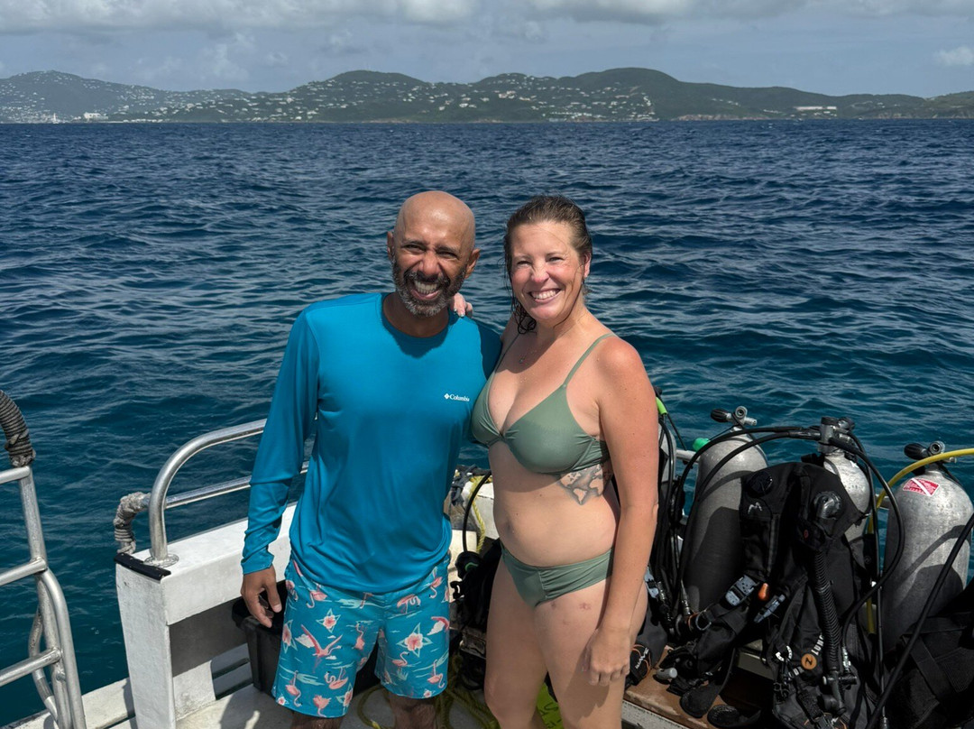St. Thomas Dive Center-Bolongo Bay必去景点
