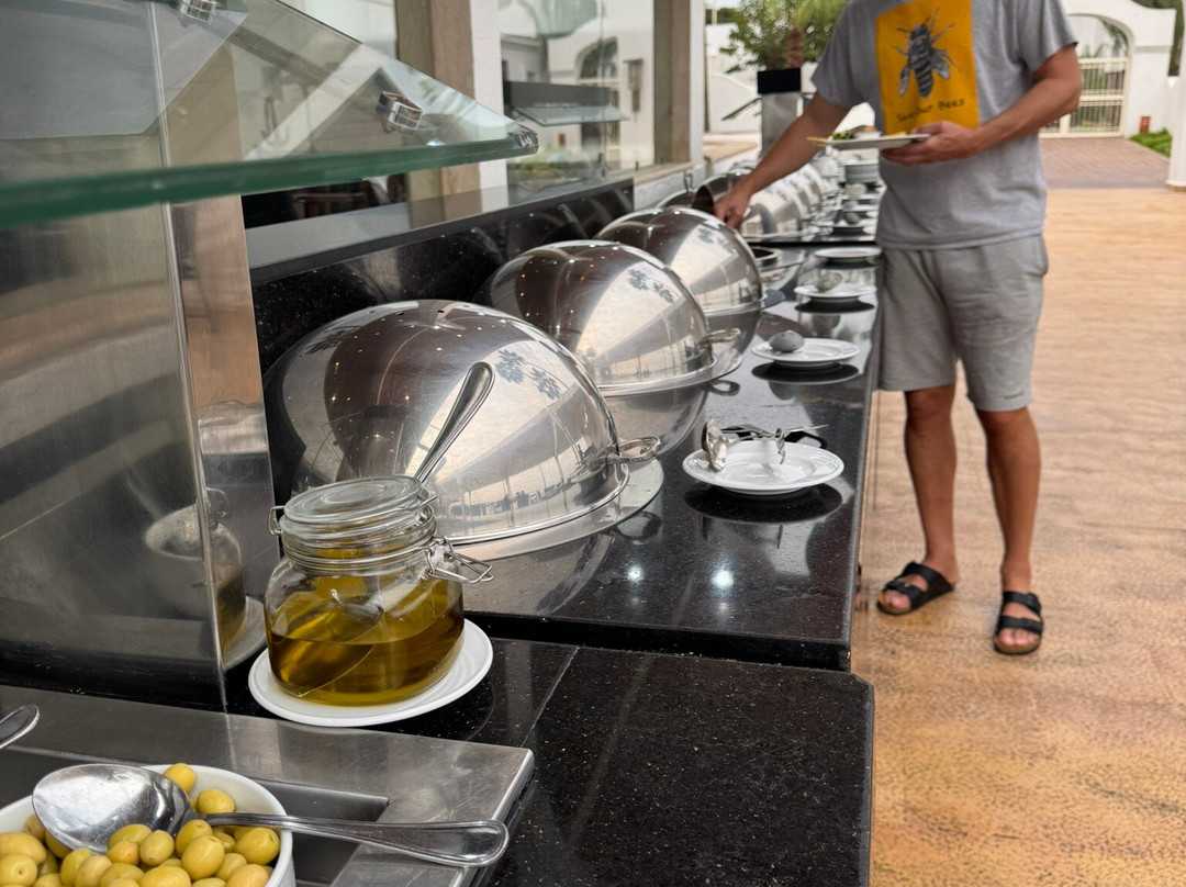 L'Amphitrite Palace Beach Hotel主图