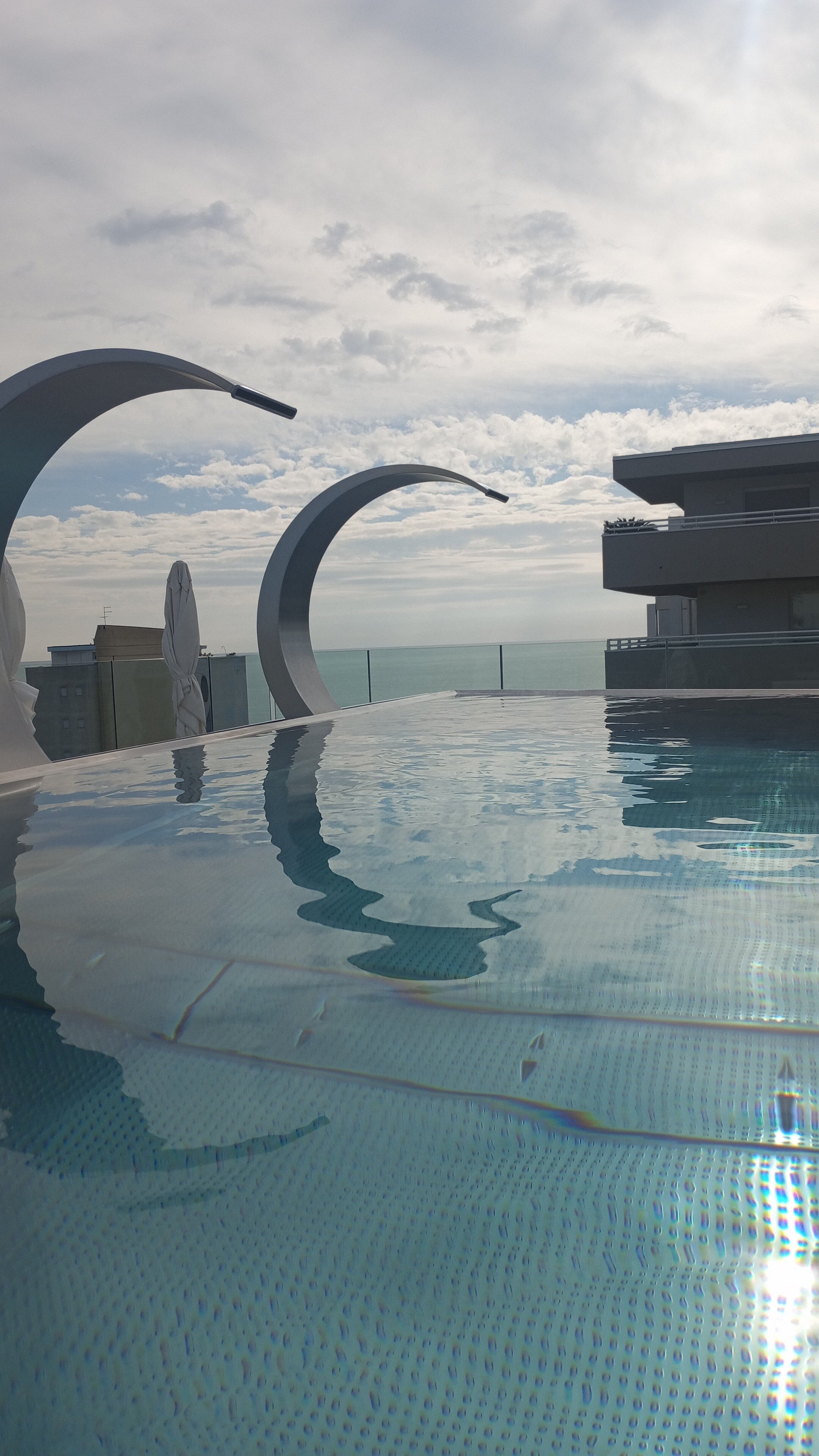 J44 Lifestyle Hotel-泳池