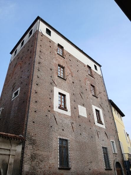 Casa-torre-Vigone必去景点