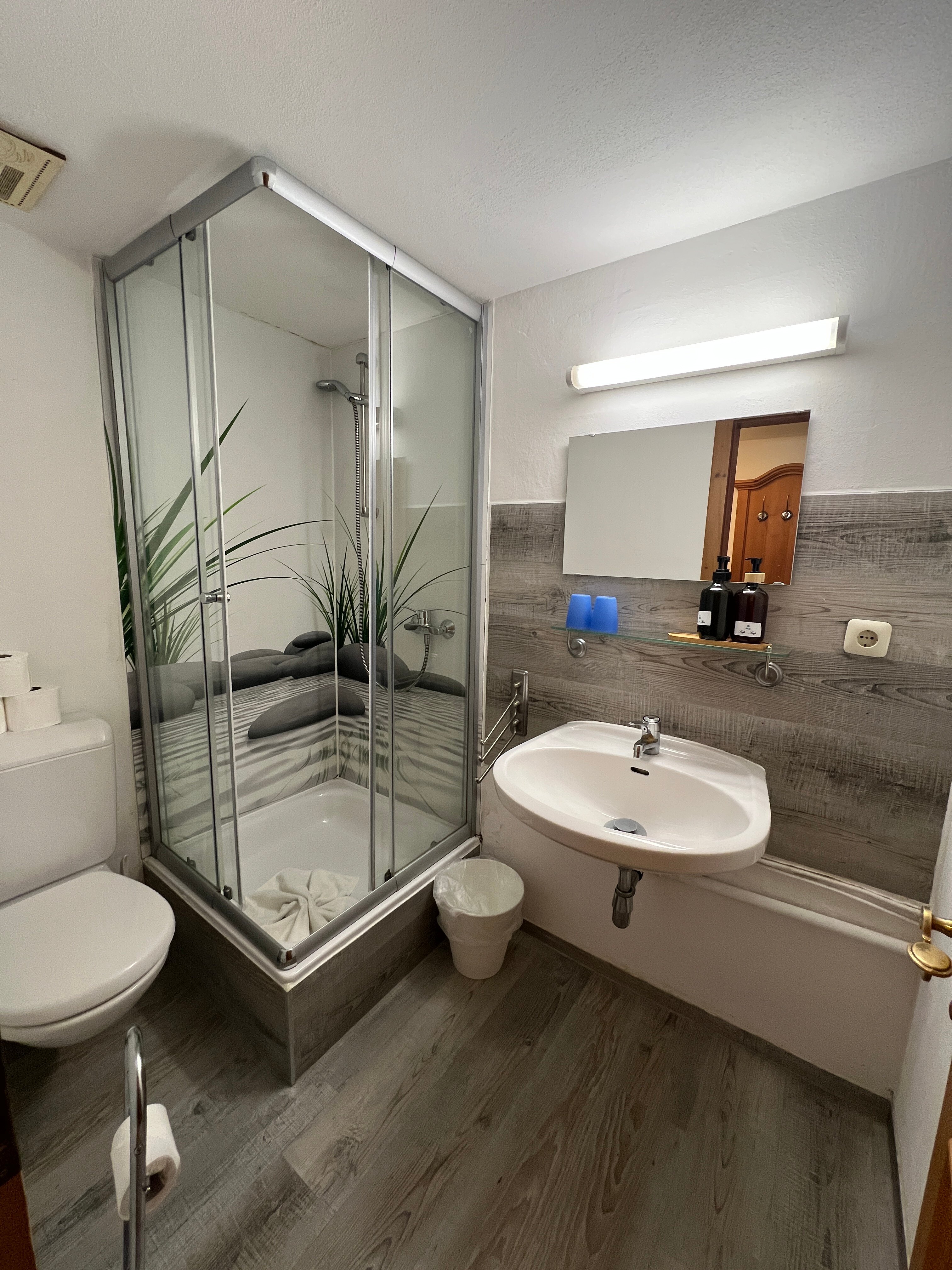 祖姆斯彻鲁恩古斯霍夫酒店-官方