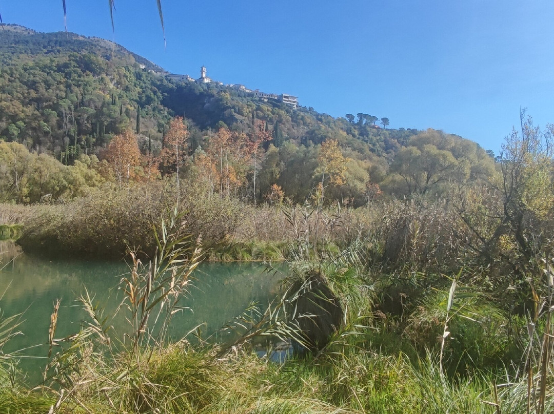 Lago di Posta Fibreno-Posta Fibreno必去景点