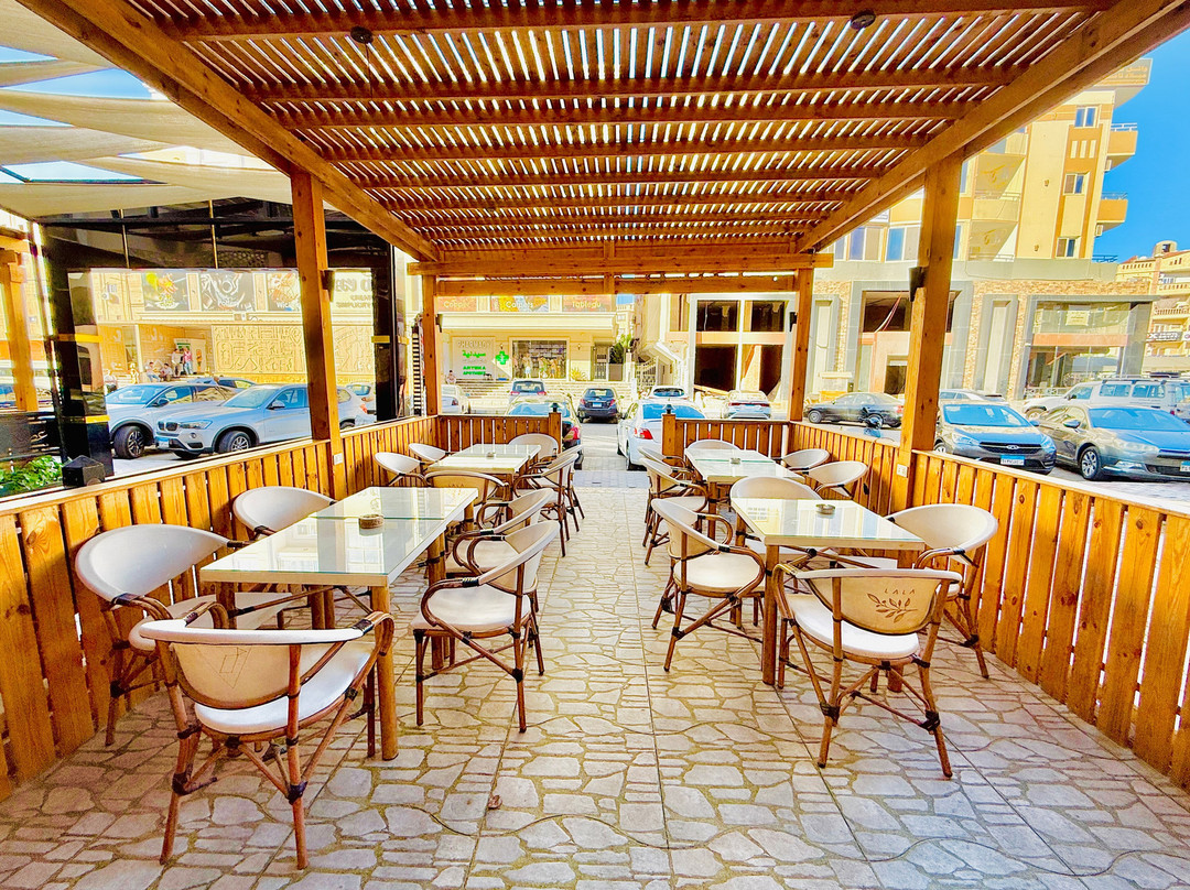 LALA Restaurant and bakery