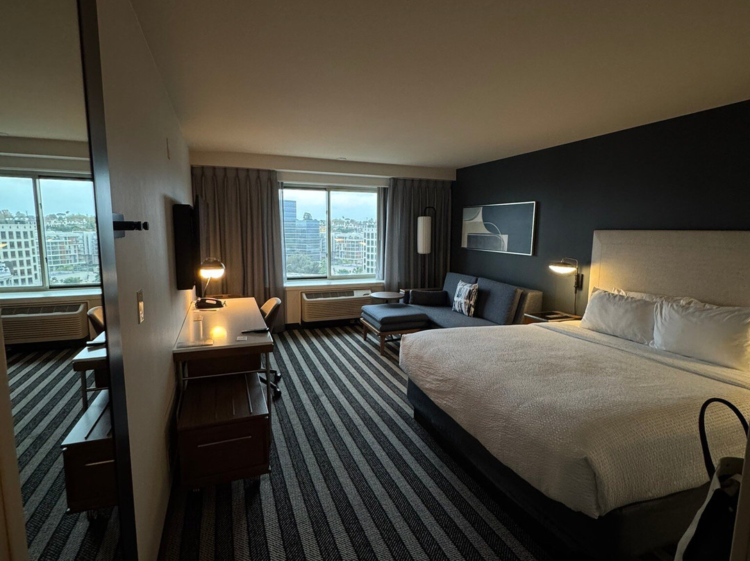 洛杉矶西区万怡酒店主图