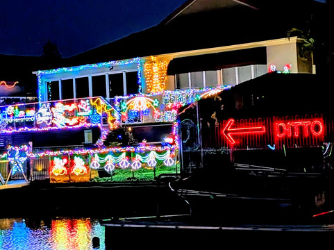 Beachcomber Charters-黄金海岸必去景点