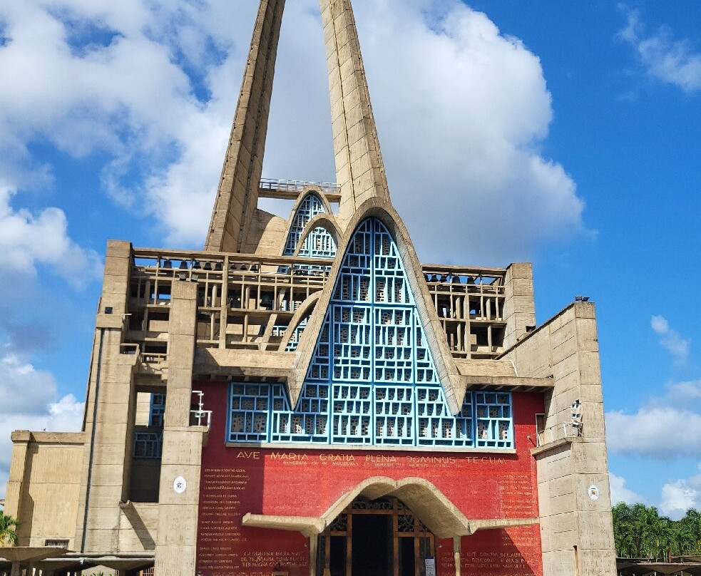 Basilica Nuestra Señora De La Altagracia