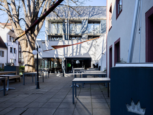 Waldkirch酒店住宿-Designhotel Kronjuwel