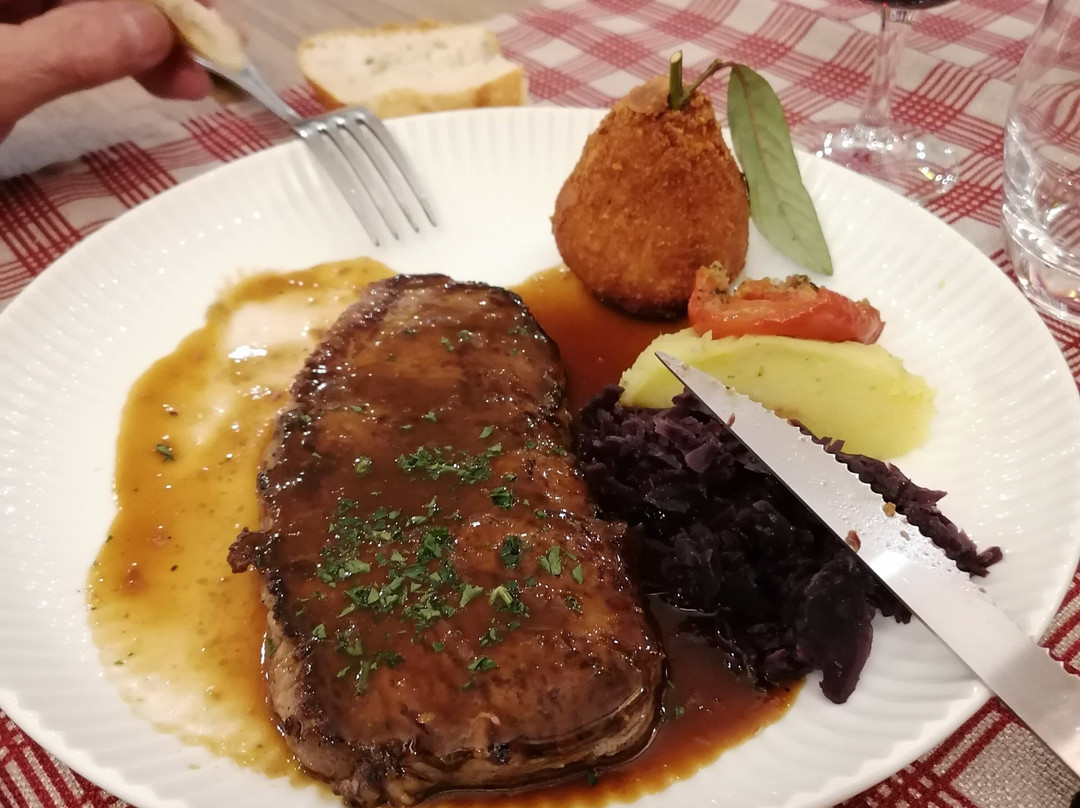 Hotel Restaurant Aux Bruyeres主图