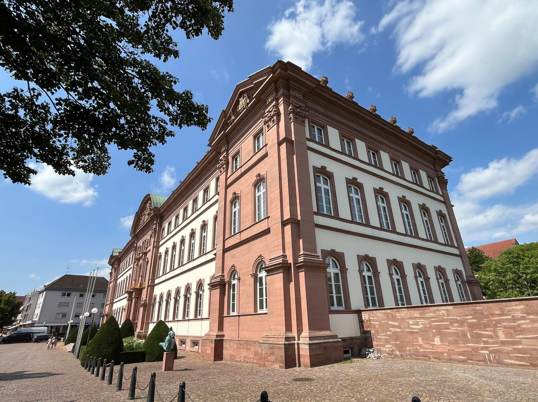 Schloss Zweibrücken-茨魏布吕肯必去景点