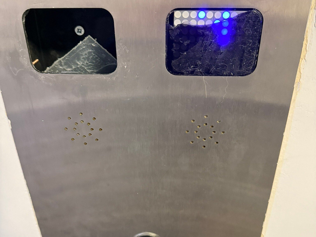 海多克假日酒店主图