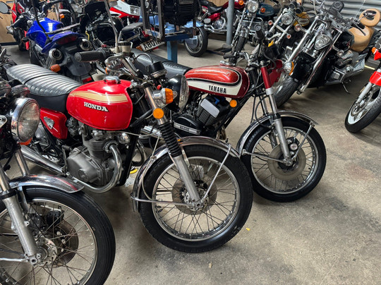 MC3 Collection & Cafe