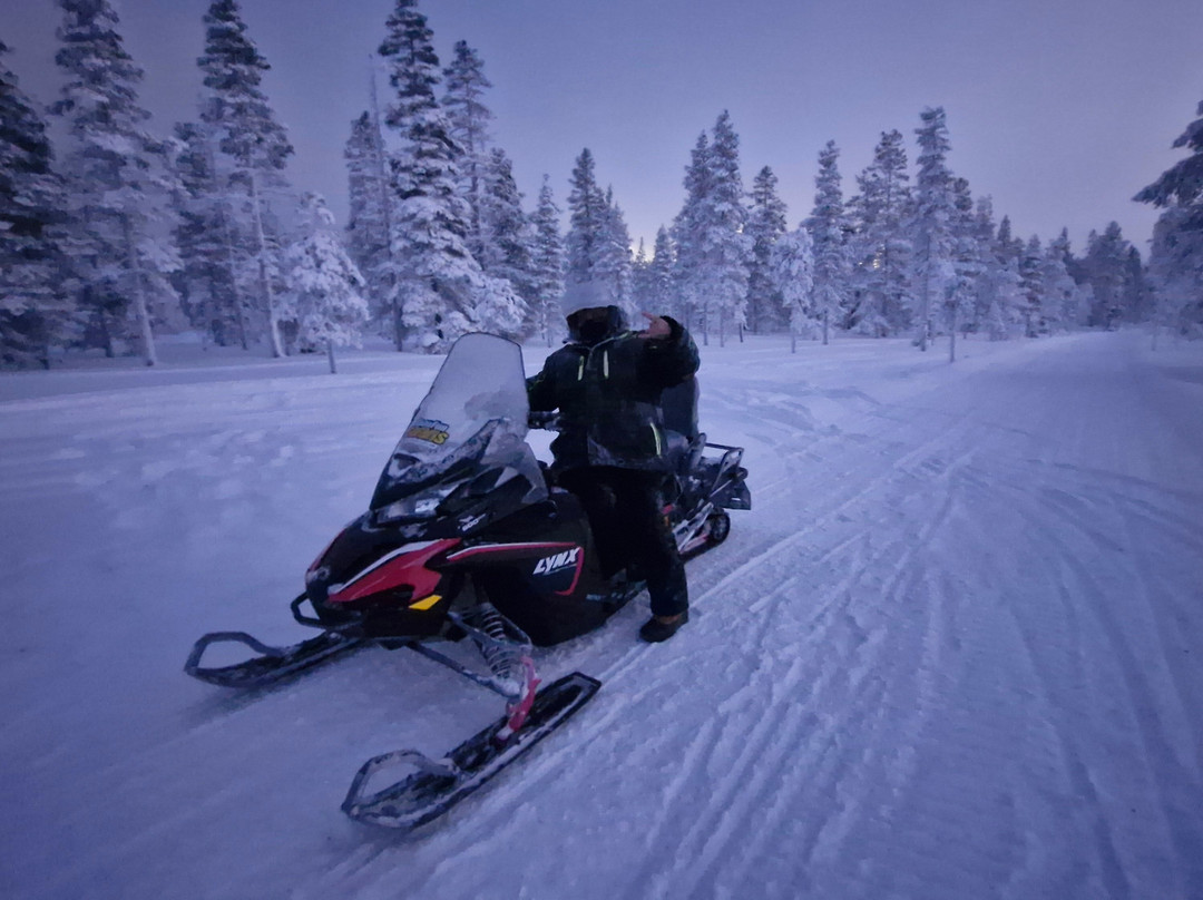 Snow Fun Safaris Lapland-Akaslompolo必去景点