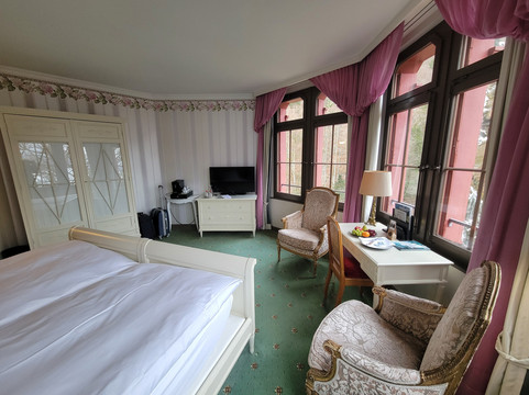 吉特霸赫酒店主图