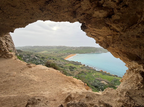 Tal Mixta Cave-Nadur必去景点