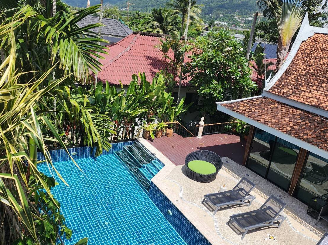 普吉岛椰村度假村主图