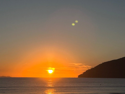 乌巴图巴海滩酒店主图