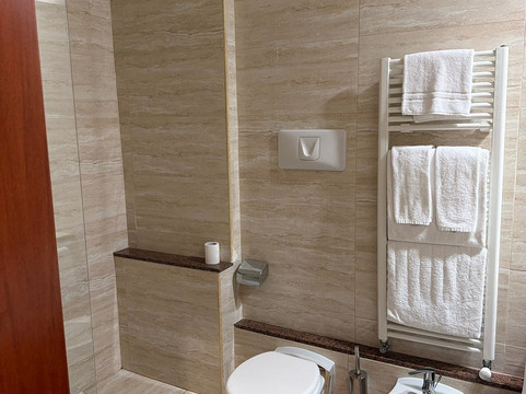 格里洛酒店主图