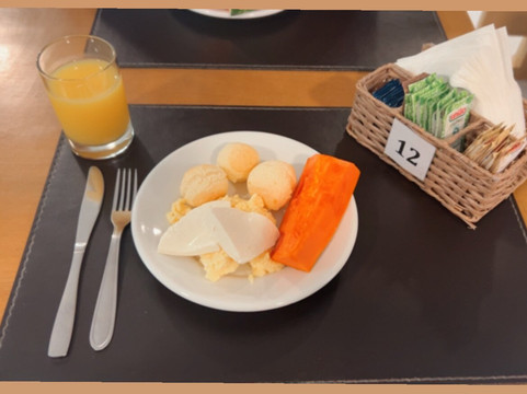 乌巴图巴生态酒店主图