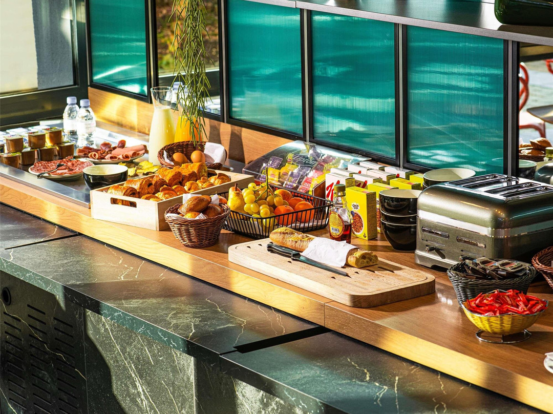 宜必思安纳西 Cran Gevrier 酒店（2020 年 7 月开业）