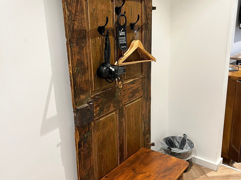 穆赫多夫酒店主图