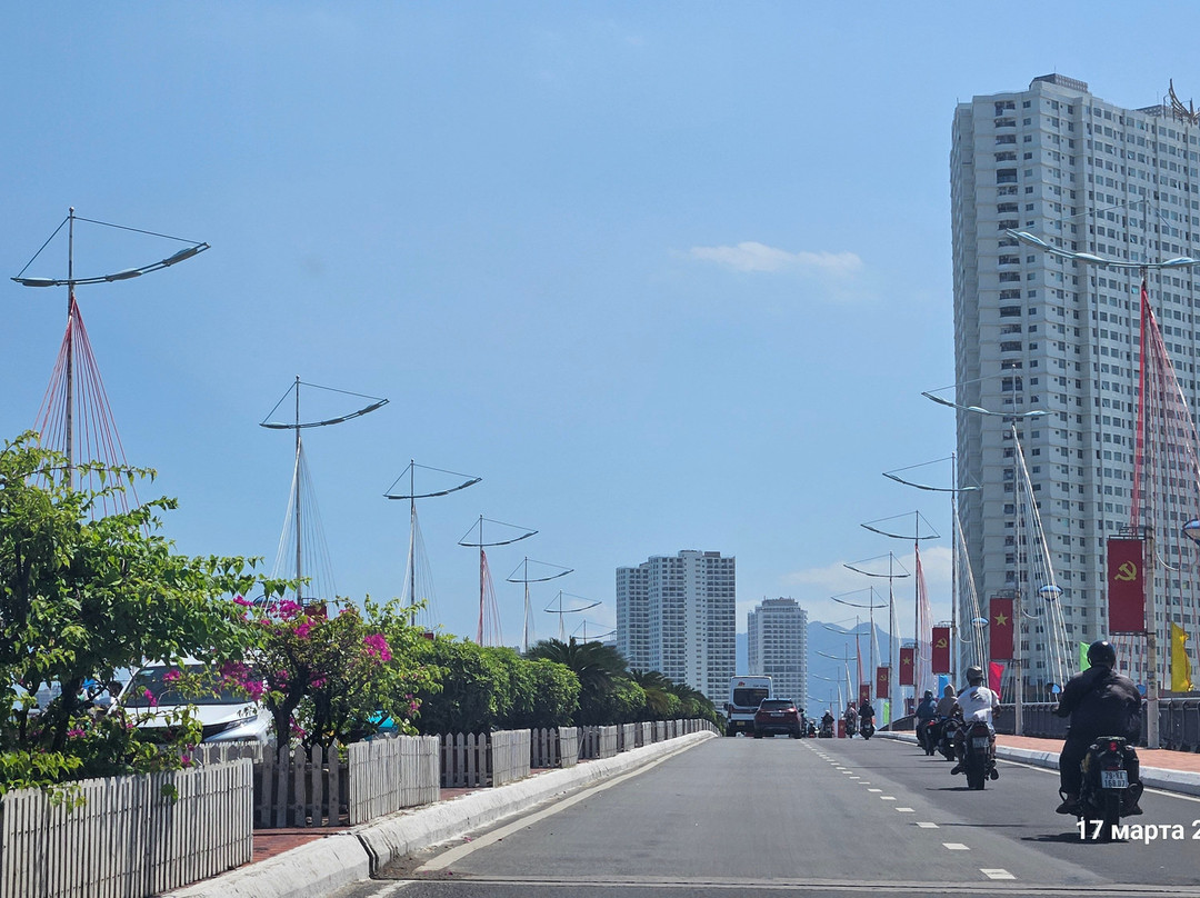 Tran Phu Bridge-芽庄必去景点