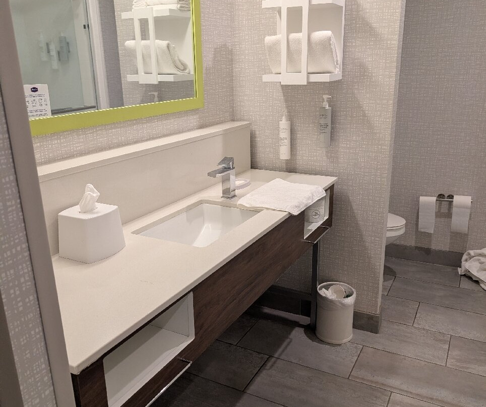 Hampton Inn Needles主图