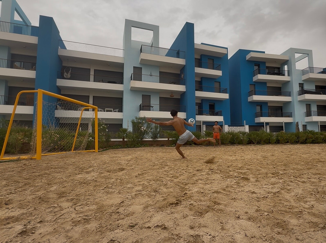 B12 Beach Club-亚喀巴必去景点