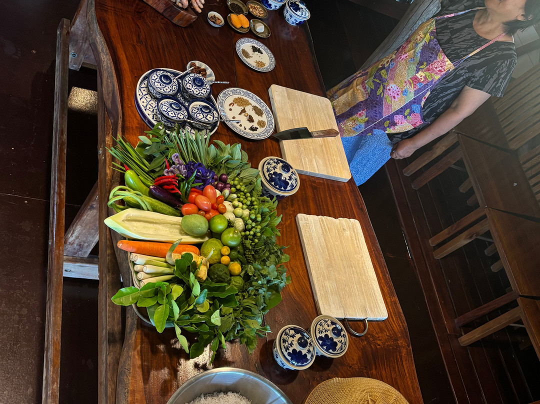 Mina's Cooking Classes-瑶诺岛必去景点