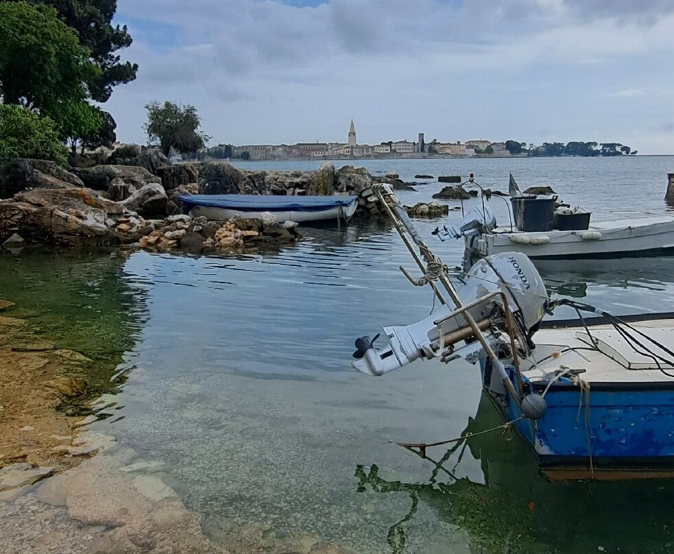 普拉瓦拉古纳地中海酒店主图