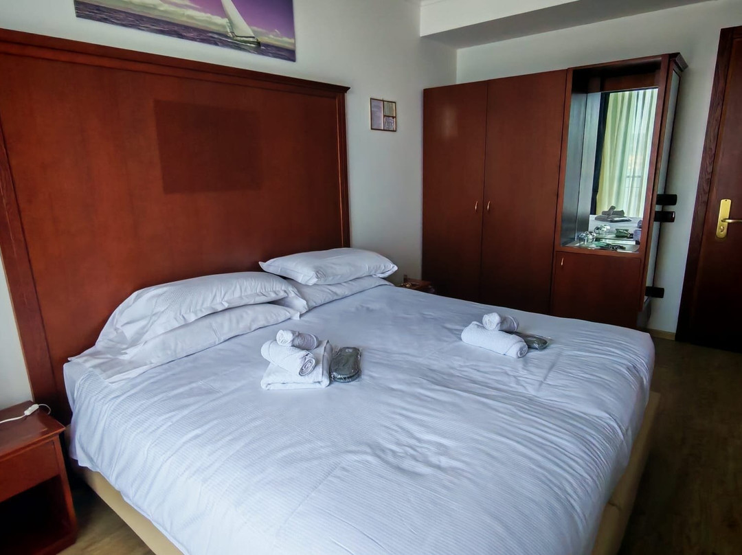 Panorama Hotel主图