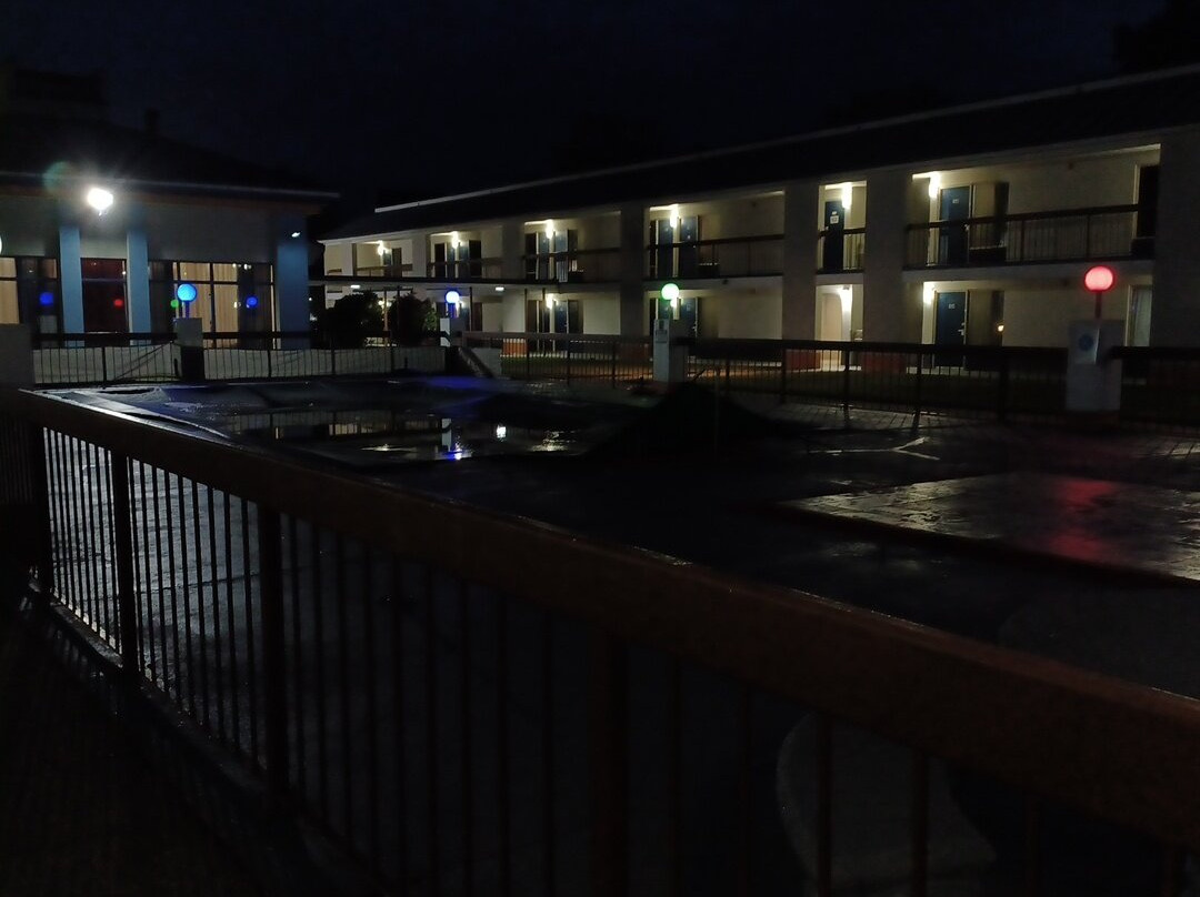 弗吉尼亚州阿什兰6号汽车旅馆