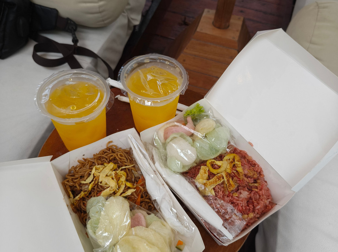 巴苏鲁安登高高级酒店主图