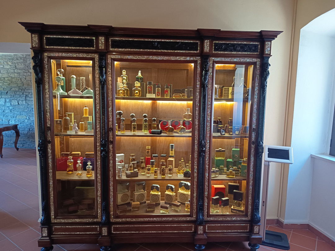 Museo del Profumo-Sant'Elena Sannita必去景点