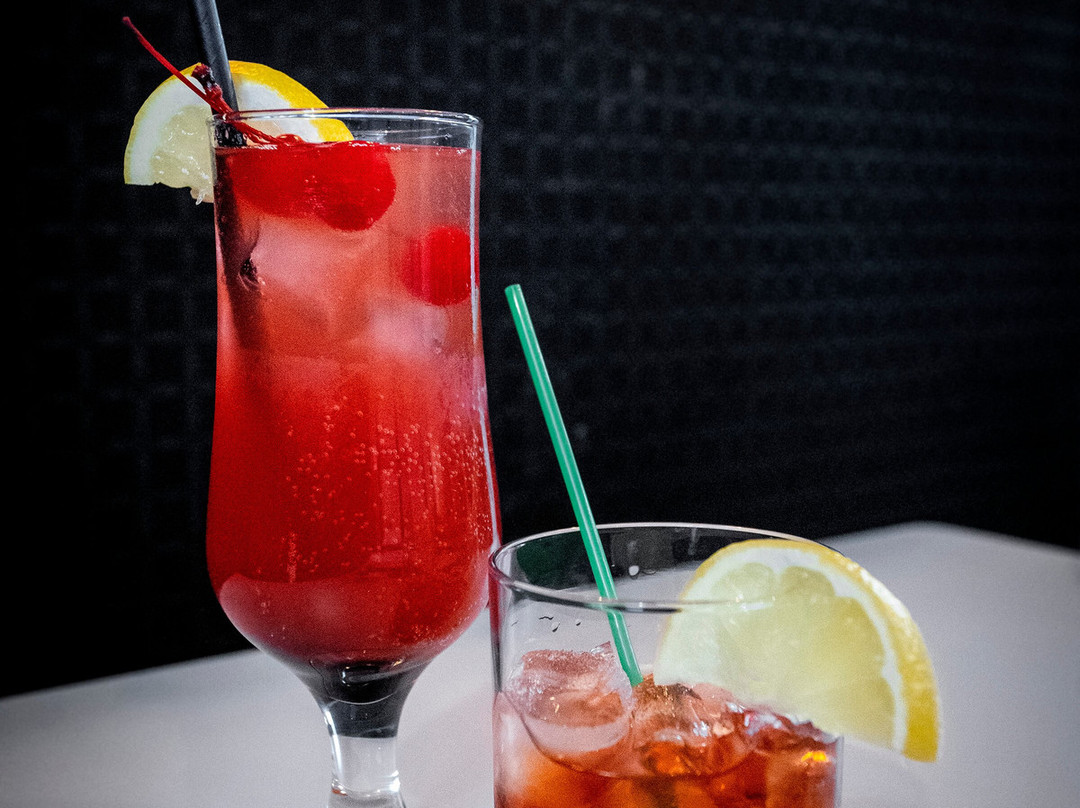 The Hangout Bar & Lounge Restaurant