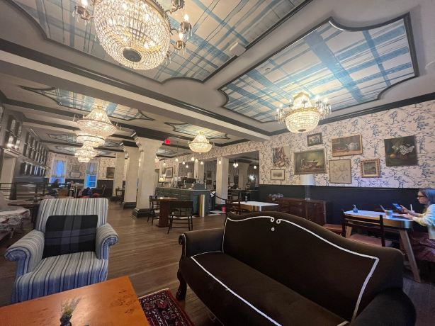 格拉杜埃特希尔顿纽黑文酒店-旅行者