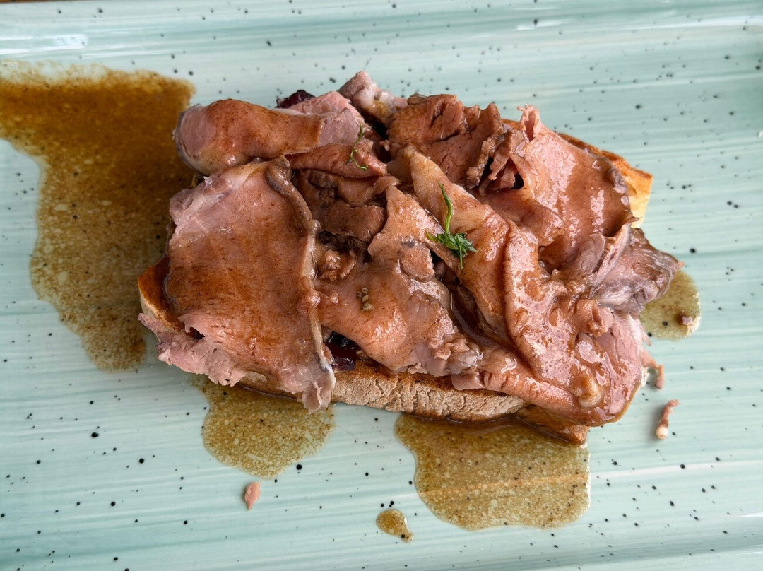 贝拉维斯塔酒店及餐厅主图