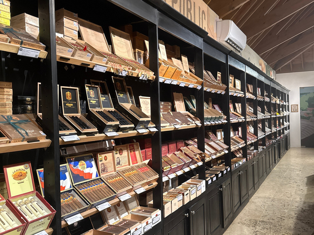 Cigar Country-拉罗马纳必去景点