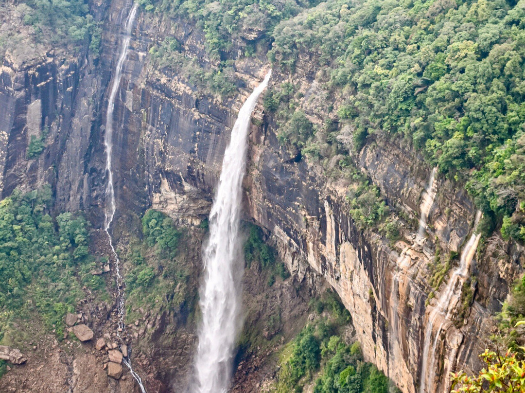 Nohkalikai Falls-Sohra必去景点