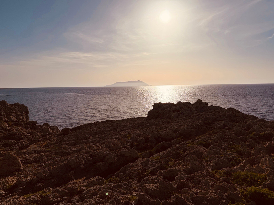 Punta Faraglione-Favignana必去景点