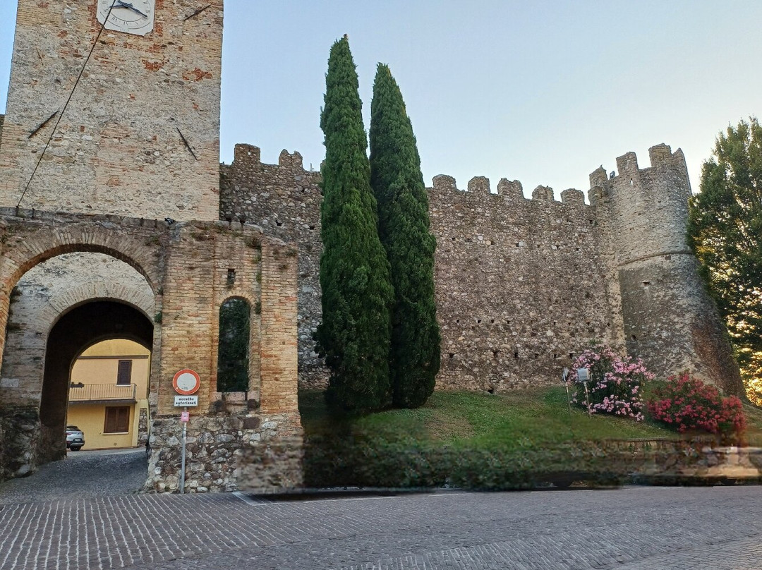 Castello di Moniga del Garda-Moniga del Garda必去景点