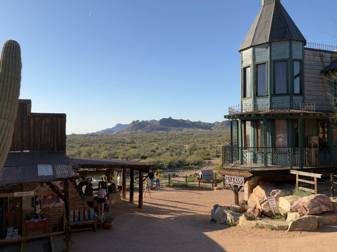 Goldfield Ghost Town-Apache Junction必去景点