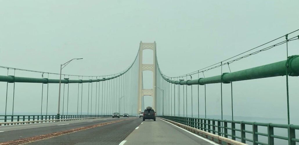 Mackinac Bridge-圣伊尼亚斯必去景点