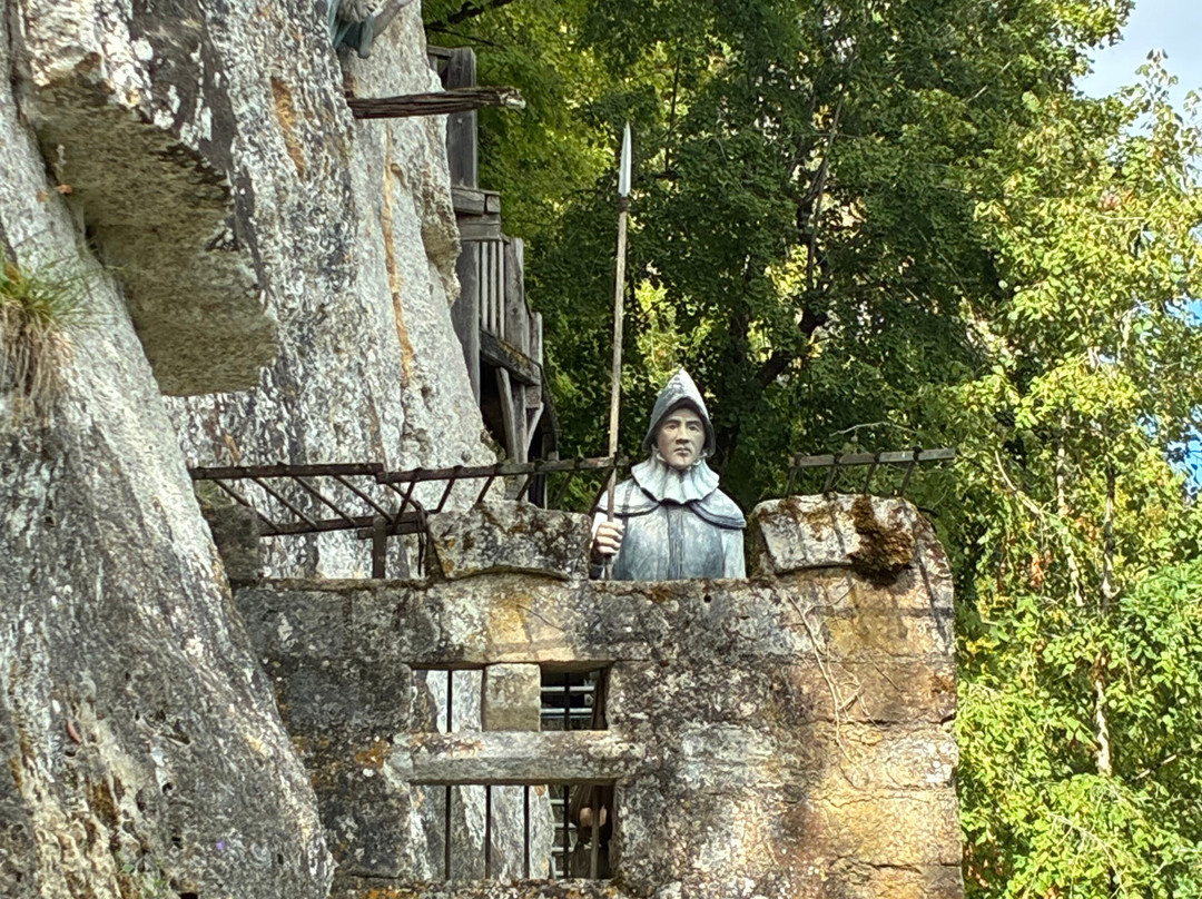 La Roque Saint-Christophe-Peyzac-le-Moustier必去景点