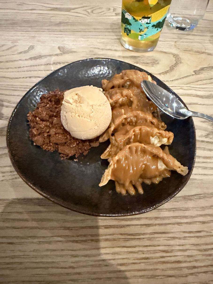 斯温顿希尔顿逸林酒店-旅行者