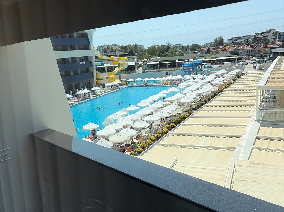Victory Resort Hotel主图