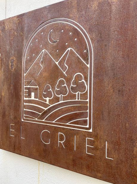 Hostal El Griel No Disponemos de RECEPCIÓN FÍSICA-旅行者