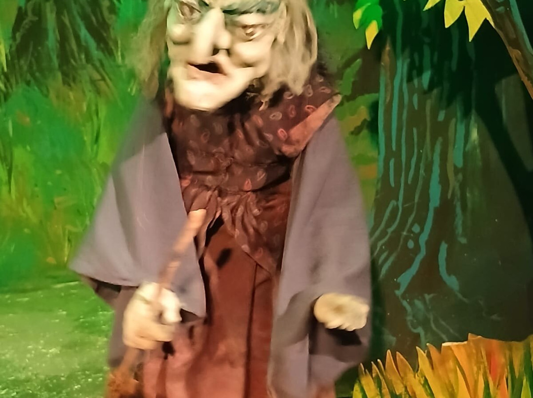 Upfront Puppet Theatre-彭里斯必去景点