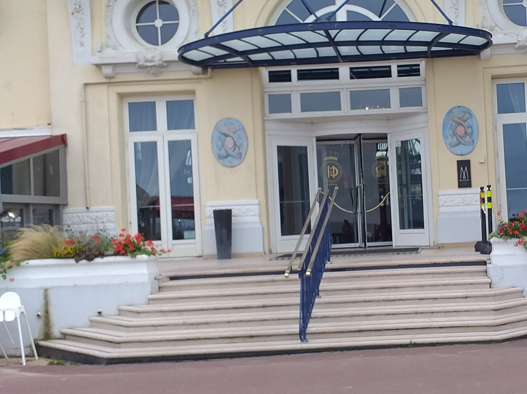 Plage de Cabourg-卡布尔必去景点