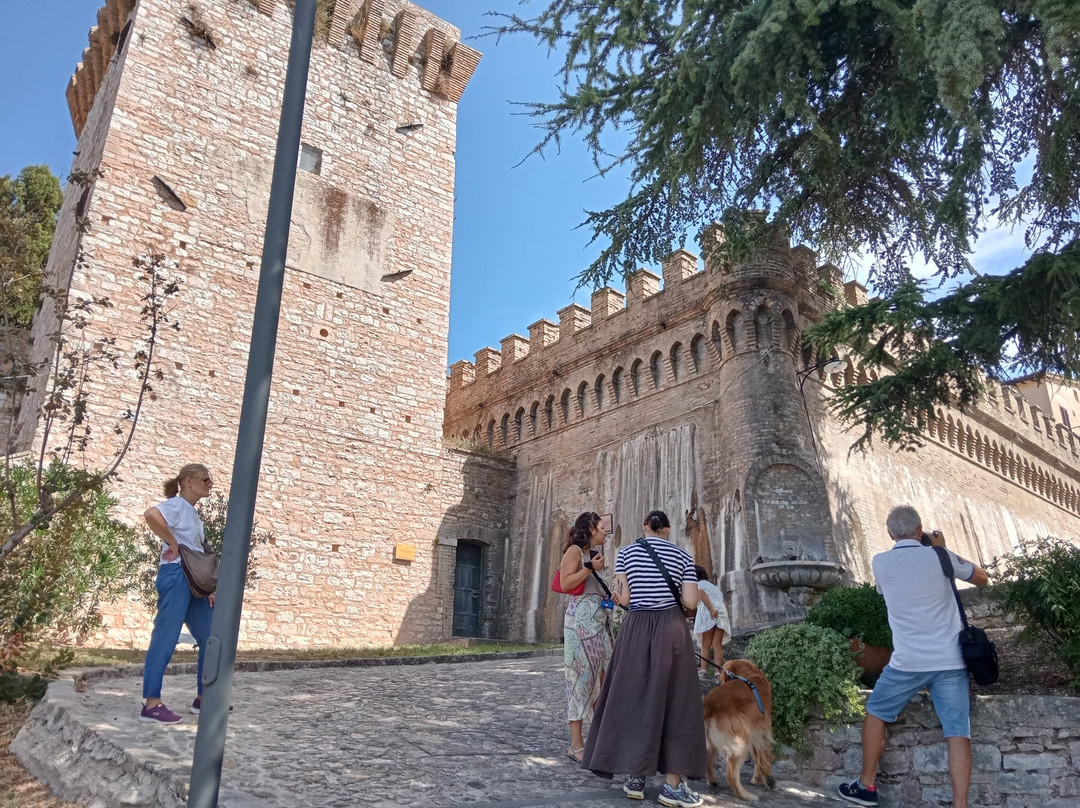 Torre di San Severino-Spello必去景点